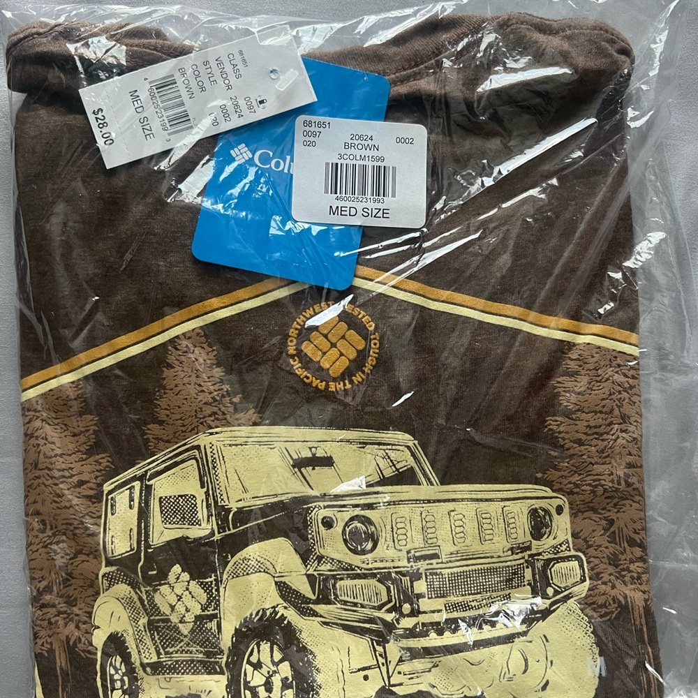 Columbia Brown Adventure Graphic Sleeve Tee
